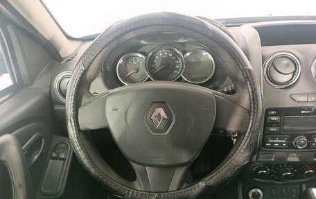 Renault Duster I рестайлинг, 2017 год, 777 000 рублей, 23 фотография