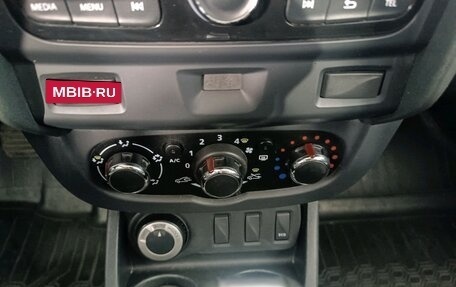 Renault Duster I рестайлинг, 2017 год, 777 000 рублей, 29 фотография