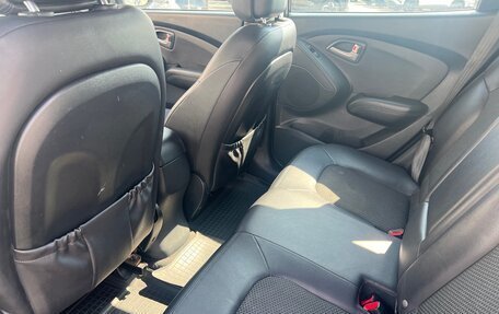 Hyundai ix35 I рестайлинг, 2011 год, 1 000 000 рублей, 9 фотография