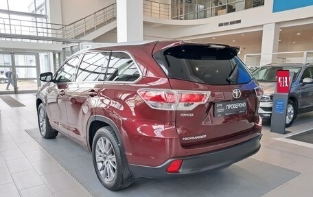 Toyota Highlander III, 2014 год, 2 737 000 рублей, 7 фотография