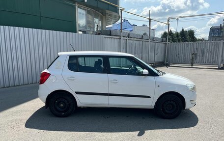 Skoda Fabia II, 2011 год, 640 000 рублей, 4 фотография