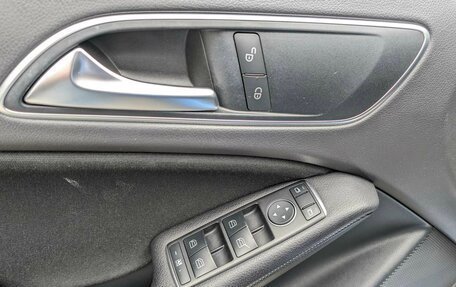 Mercedes-Benz GLA, 2015 год, 1 495 000 рублей, 15 фотография
