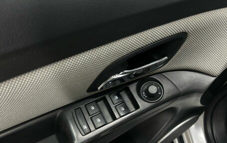 Chevrolet Cruze II, 2013 год, 930 000 рублей, 20 фотография