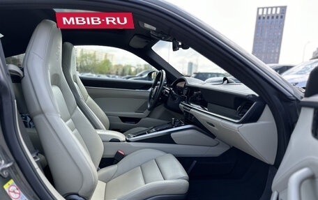 Porsche 911, 2020 год, 14 790 000 рублей, 11 фотография