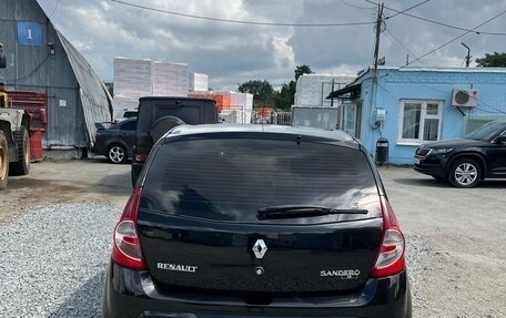 Renault Sandero I, 2011 год, 700 000 рублей, 4 фотография