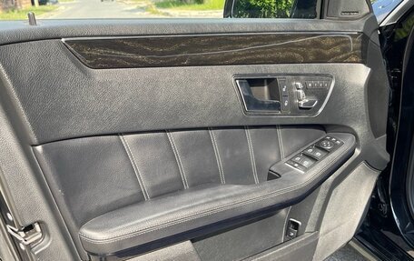 Mercedes-Benz E-Класс, 2013 год, 2 370 000 рублей, 11 фотография