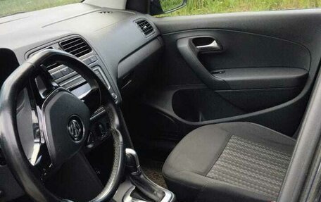Volkswagen Polo VI (EU Market), 2016 год, 900 000 рублей, 8 фотография