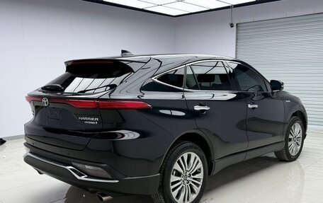 Toyota Harrier, 2022 год, 3 570 000 рублей, 4 фотография