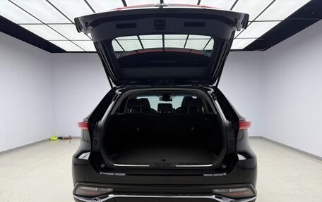 Toyota Harrier, 2022 год, 3 570 000 рублей, 20 фотография