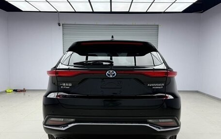 Toyota Harrier, 2022 год, 3 570 000 рублей, 22 фотография