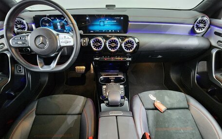 Mercedes-Benz CLA, 2021 год, 3 300 000 рублей, 4 фотография