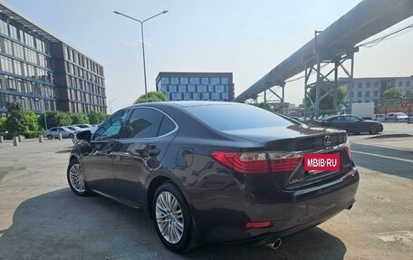Lexus ES VII, 2013 год, 2 099 000 рублей, 13 фотография