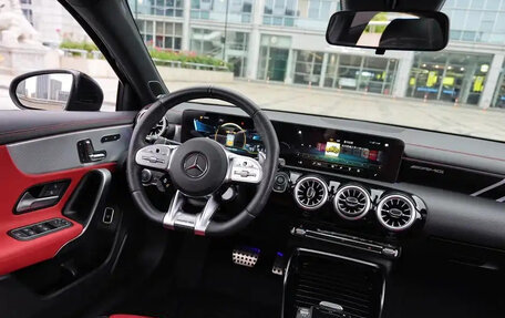 Mercedes-Benz A-Класс AMG, 2022 год, 3 563 666 рублей, 10 фотография