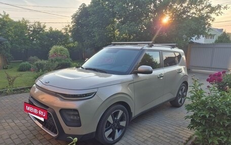 KIA Soul III, 2019 год, 1 750 000 рублей, 2 фотография