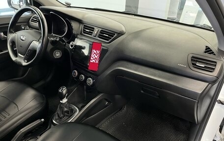 KIA Rio III рестайлинг, 2015 год, 1 050 000 рублей, 28 фотография
