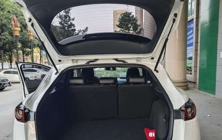 Mazda CX-4, 2021 год, 1 850 005 рублей, 7 фотография