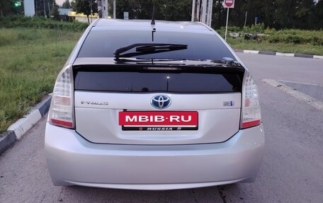 Toyota Prius, 2011 год, 1 200 000 рублей, 5 фотография
