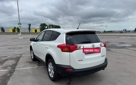 Toyota RAV4, 2015 год, 1 750 000 рублей, 5 фотография