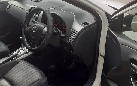 Toyota Corolla, 2011 год, 950 000 рублей, 4 фотография