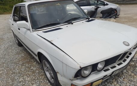 BMW 5 серия, 1987 год, 151 000 рублей, 9 фотография