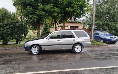 Ford Escort V, 1998 год, 180 000 рублей, 4 фотография