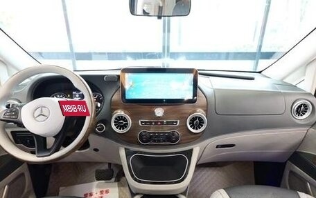 Mercedes-Benz Vito, 2021 год, 4 256 000 рублей, 4 фотография