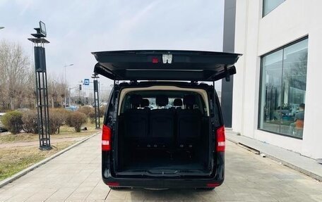 Mercedes-Benz Vito, 2021 год, 4 090 000 рублей, 6 фотография