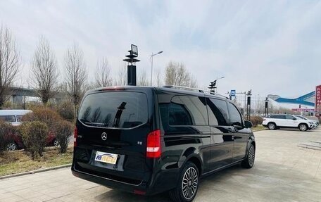Mercedes-Benz Vito, 2021 год, 4 090 000 рублей, 4 фотография
