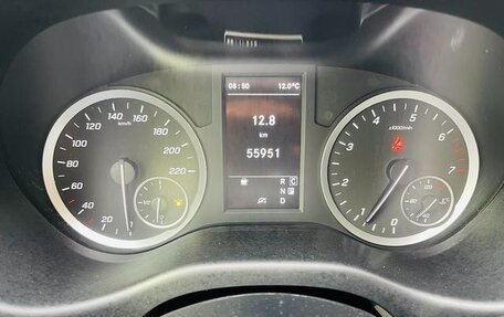 Mercedes-Benz Vito, 2021 год, 4 090 000 рублей, 15 фотография