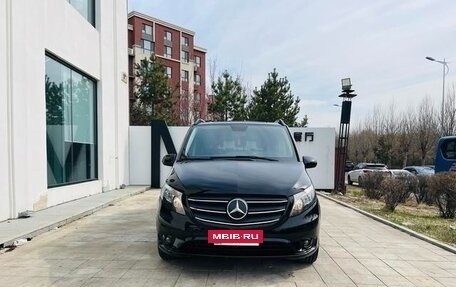 Mercedes-Benz Vito, 2021 год, 4 090 000 рублей, 7 фотография