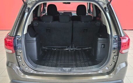 Mitsubishi Outlander III рестайлинг 3, 2017 год, 1 649 000 рублей, 17 фотография