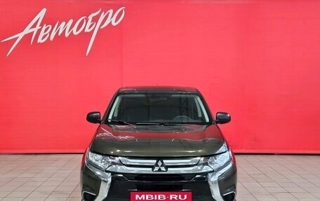 Mitsubishi Outlander III рестайлинг 3, 2017 год, 1 649 000 рублей, 8 фотография