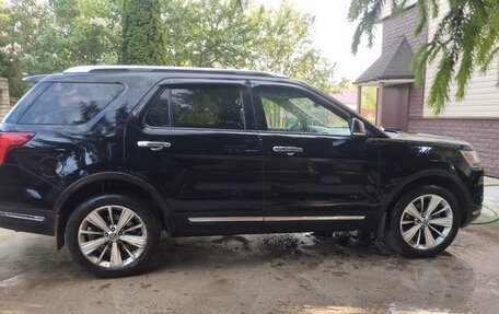 Ford Explorer VI, 2019 год, 3 100 000 рублей, 3 фотография