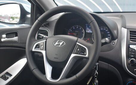 Hyundai Solaris II рестайлинг, 2012 год, 917 000 рублей, 12 фотография