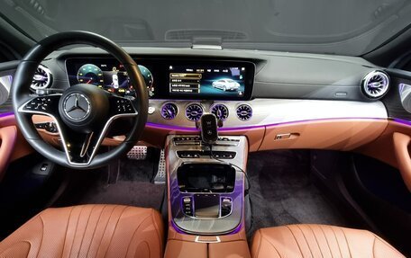Mercedes-Benz CLS, 2022 год, 5 950 000 рублей, 5 фотография