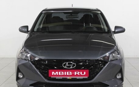 Hyundai Solaris II рестайлинг, 2021 год, 1 570 000 рублей, 2 фотография