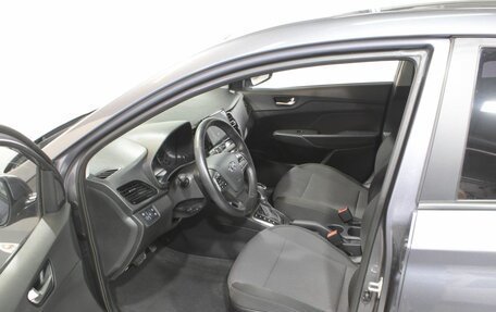 Hyundai Solaris II рестайлинг, 2021 год, 1 570 000 рублей, 17 фотография