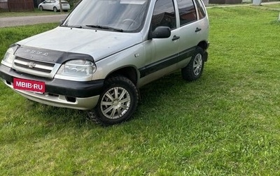 Chevrolet Niva I рестайлинг, 2004 год, 415 000 рублей, 1 фотография