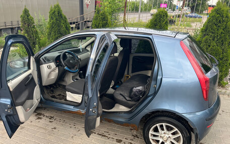 Fiat Punto III Punto Evo рестайлинг, 2004 год, 200 000 рублей, 9 фотография