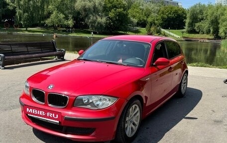 BMW 1 серия, 2008 год, 840 000 рублей, 6 фотография