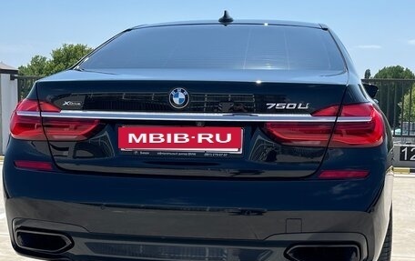 BMW 7 серия, 2015 год, 4 750 000 рублей, 19 фотография