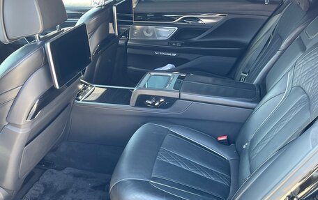 BMW 7 серия, 2015 год, 4 750 000 рублей, 32 фотография