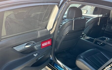 BMW 7 серия, 2015 год, 4 750 000 рублей, 31 фотография