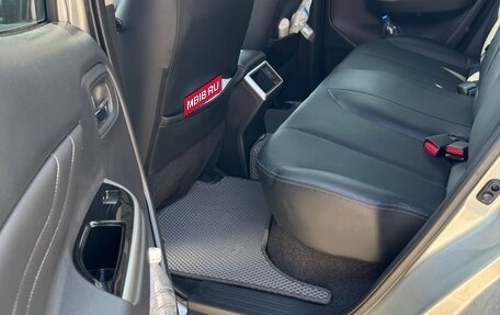 Mitsubishi L200 IV рестайлинг, 2023 год, 4 500 000 рублей, 9 фотография