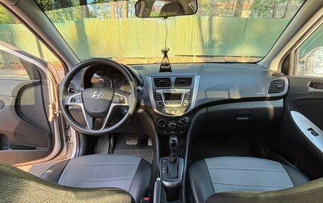 Hyundai Solaris II рестайлинг, 2015 год, 1 250 000 рублей, 11 фотография