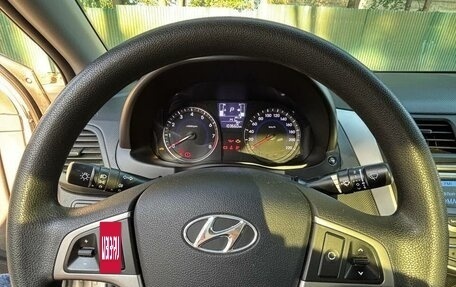 Hyundai Solaris II рестайлинг, 2015 год, 1 250 000 рублей, 12 фотография