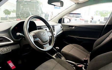 Hyundai Solaris II рестайлинг, 2017 год, 1 037 000 рублей, 16 фотография