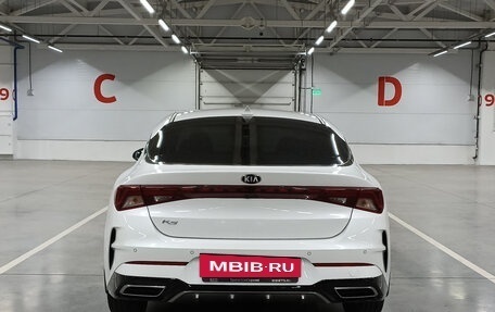 KIA K5, 2021 год, 2 550 000 рублей, 6 фотография