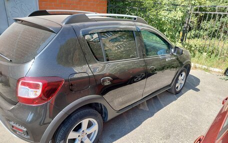 Renault Sandero II рестайлинг, 2015 год, 1 180 000 рублей, 20 фотография