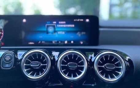 Mercedes-Benz CLA, 2022 год, 3 140 000 рублей, 17 фотография